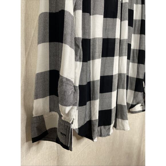 ☆ Rock & Republic Women's Long Sleeve Plaid Button Up Flannel Size Large - B&W - Picture 4 of 6